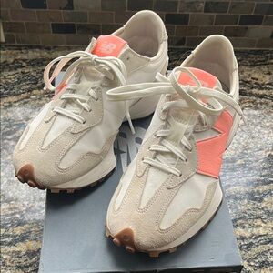 New Balance 327 coral size women's 8